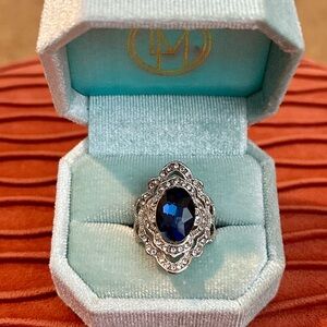 Sapphire Rhinestone Fashion Ring